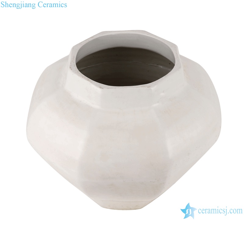 RZPI71-B Jingdezhen Antique White Octahedron Shape Ceramic Pot vase