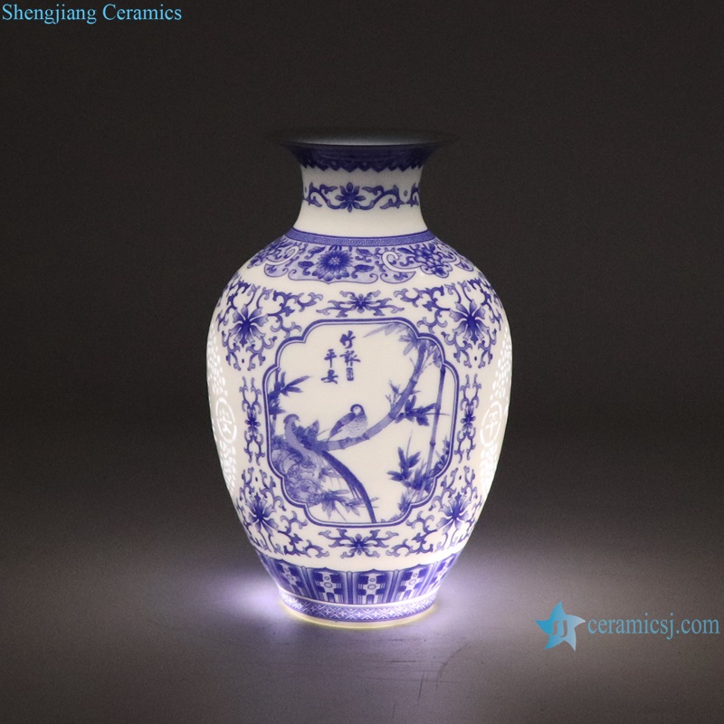 RXBG02-A-B Blue and White Porcelain Exquisite Hollow out Flower Patten Tabletop Porcelain Flower Vase