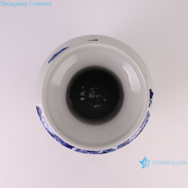 RXBH01-A Jingdezhen hand painted blue and white figure pattern porcelain vase