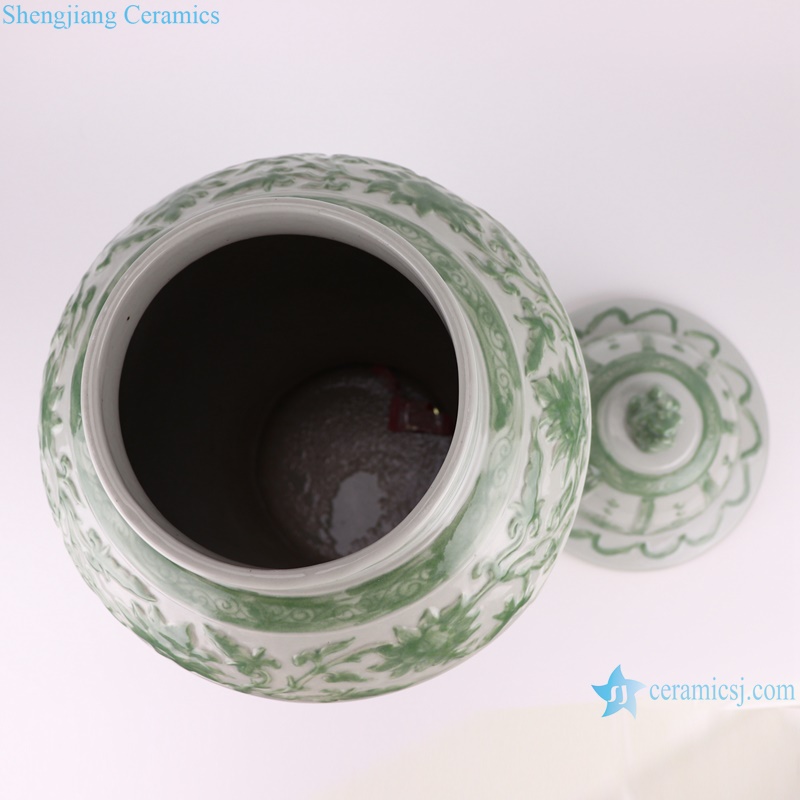RYNQ275 Jingdezhen White Green Twisted Flower Pattern Porcelain Lidded ginger jars