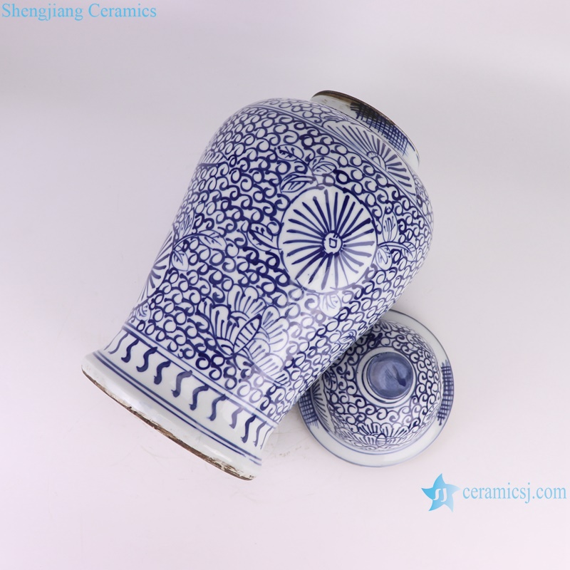 RZKT46 hand painted blue and white sunflower pattern ceramic temple jar