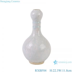 RXBF04 Antique Celadon Flower Carved Porcelain Garlic-head vase