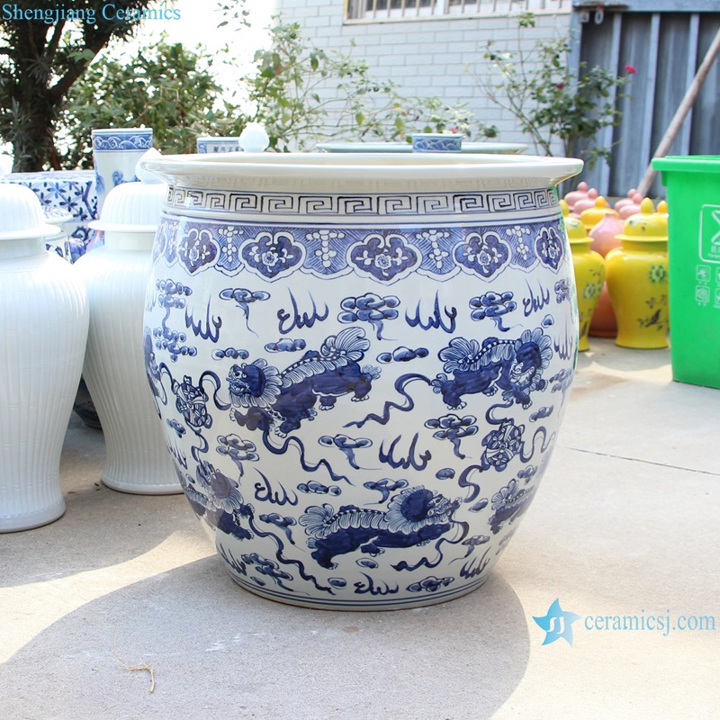 RZMA32-A Jingdezhen Lion Pattern Ceramic Big Pot Porcelain Garden Planter-side view