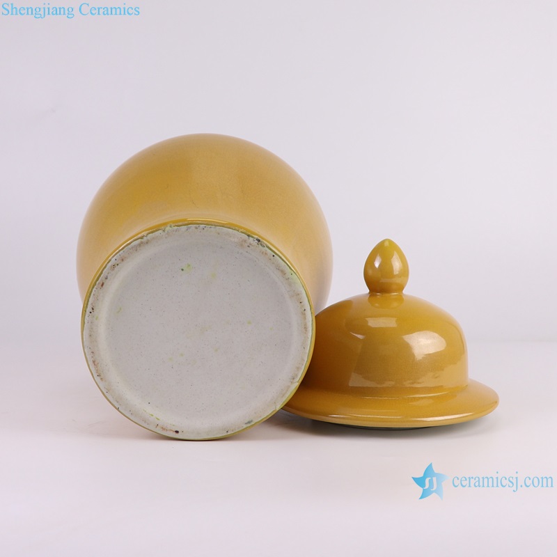 bottom view of RYDB58-A-S Jingdezhen crack glazed yellow color porcelain temple jar