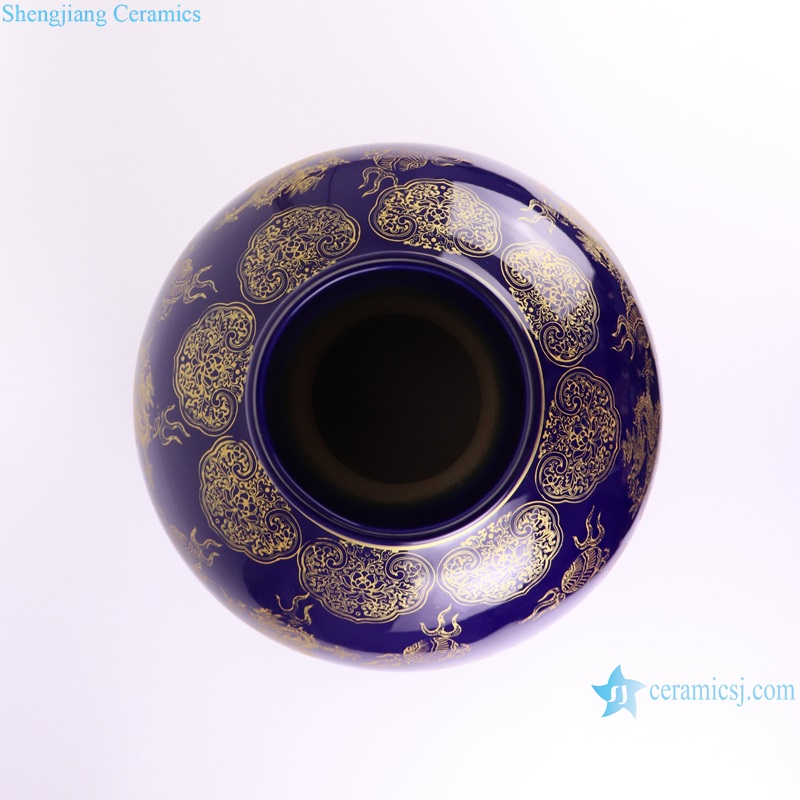 top view of RYRJ20-B Qianlong period blue background golden color dragon pattern ceramic globular decorative vase