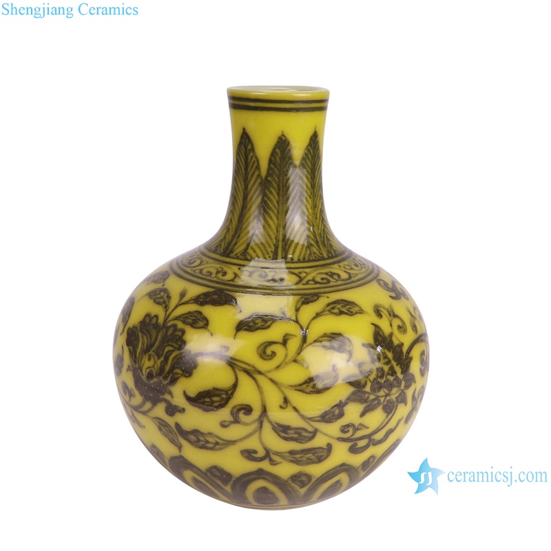 RXBA26 Yellow color Chinese Twisted flower Ceramic Globular porcelain flower Vase--side view