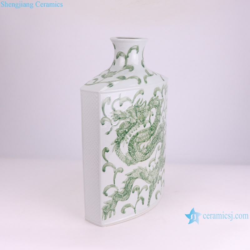 RYNQ281 Green dragon pattern bottle with flat belly porcelain vase
