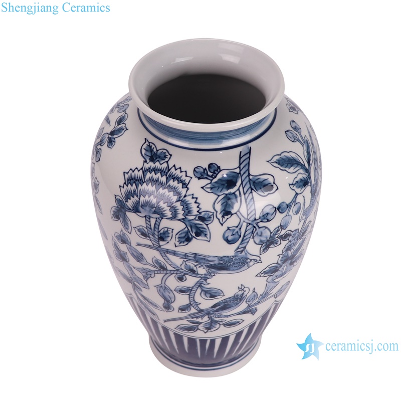 RXAY23G164 Chinese Blue and white flower bird pottery barn ceramic vases--vertical view