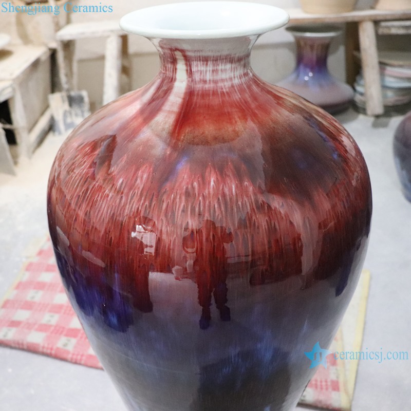 RXCI04-A Jingdezhen Oxblood Kiln Ceramic Female Decorative flower vase -- closer view