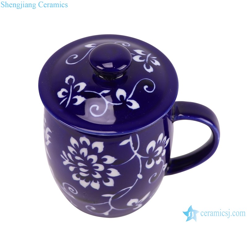 RXCM09-A Blue and white flower pattern ceramic Mug Tea coffee cup -- vertical view