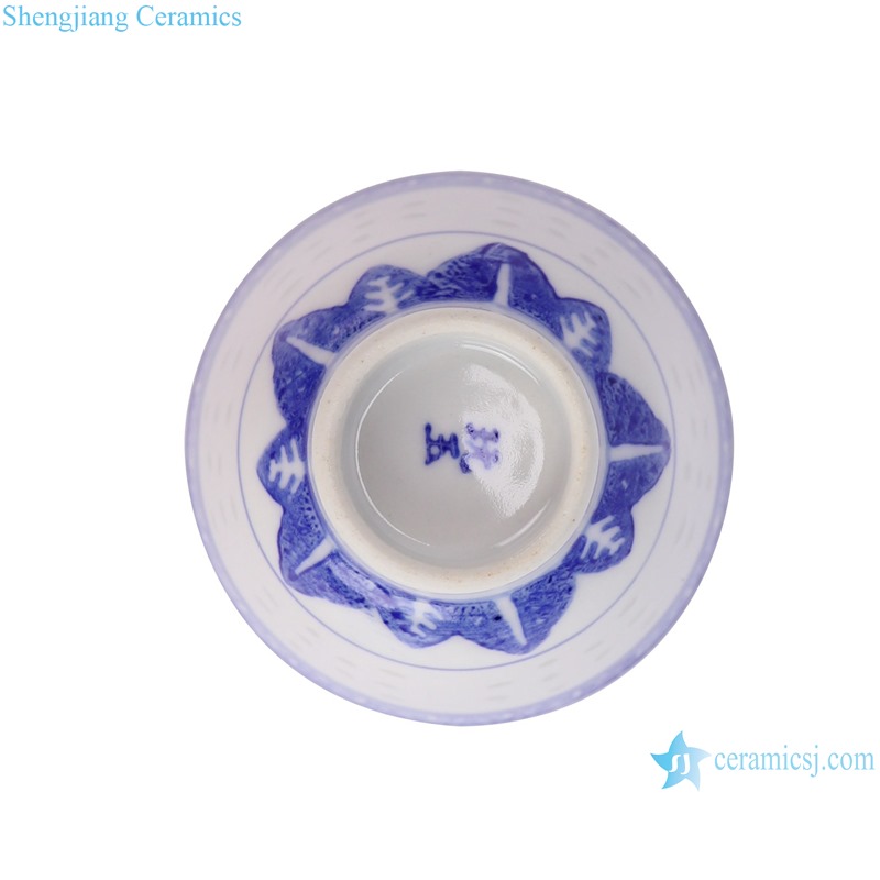 RZPU08-A  rice pattern blue and white  orchid cup --bottom view