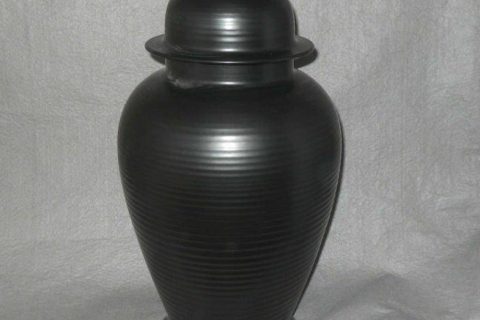 Matte black ceramic ginger jar WRYKB79