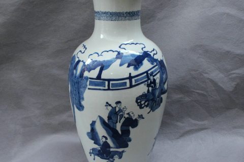 RYVX11 Blue and White Vases 