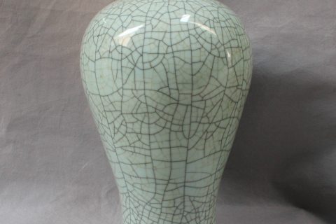 RYXC13 Jingdezhen Crackle Glazed Vase