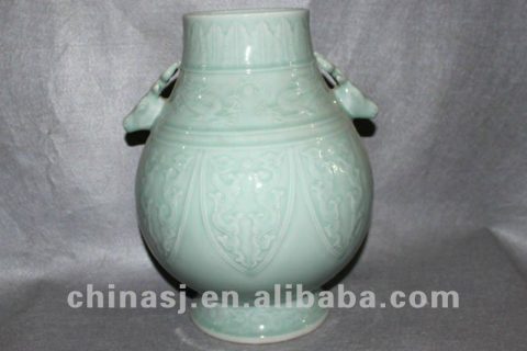RYVE02 beautiful hand made celadon ceramic jar 
