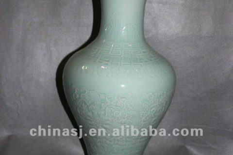 hand made green ceramic Vase RYVE04