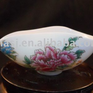 Famille-rose Porcelain peony Tea Holder RYN42