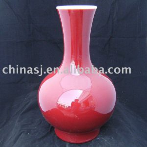 Red glazed porcelain vase ball