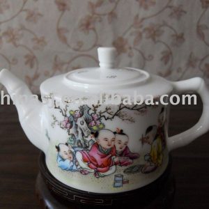 porcelain tea pot with Five children playing design WRYAG38
