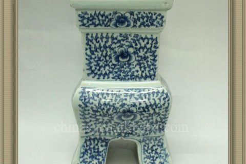 RYWD03 Ming Dynasty antique blue and white vase