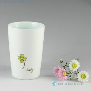 2J01 h12cm Hand made porcelain Mug