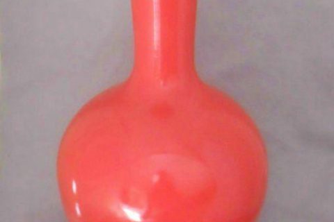 beautiful chinese red porcelain vase WRYKB82