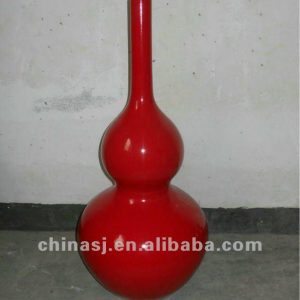 beautiful chinese red porcelain vase with long neck WRYKB96