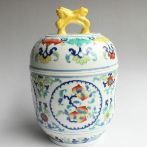 RYJH06 Jingdezhen doucai HAND painted peach Porcelain Tea Jar