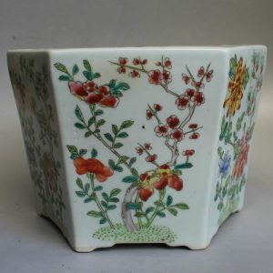 RYSZ12 hand painted Flower Planter
