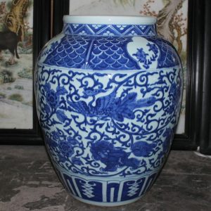RYYC05 18.8" Ming dynasty reproduction blue white phoenix and lion design porcelain pots