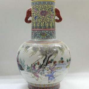 RYZC02 20.8" Hand painted Chinese Porcelain vases children design with handle