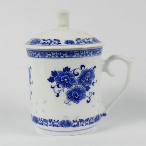 RZAV01 5.9" Blue and white rice pattern tea cups