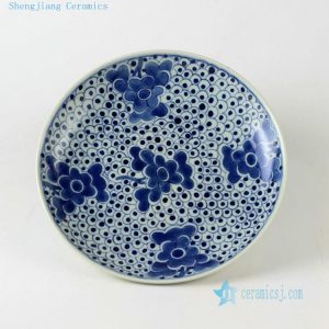 Ceramic Chinese blue and white decor plates