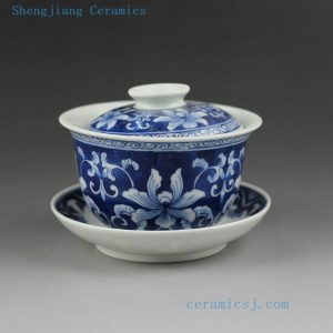 Jingdezhen blue white floral fish design porcelain Gaiwan