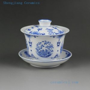 14DR11 Jingdezhen hand made painted blue white floral porcelain Gaiwan
