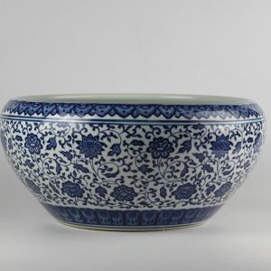C73-2 d16.3inch Ceramic Blue and White Fishbowls