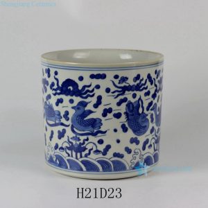 RYLU24-A D9" Blue & White Sea Bird Ceramic Brush Holder