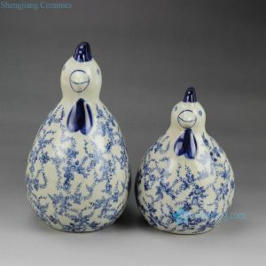 RYPU24 h7.5inch Blue and White Pair of Cearmic Chicken Figurine