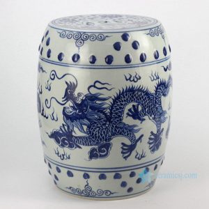 RYLL40   Chinese dragon pattern blue and white ceramic barrel stool