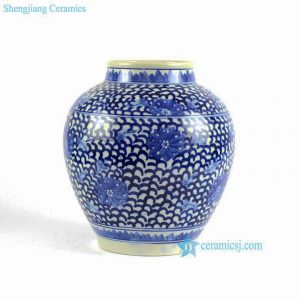 RYLU88    Hand painted blue and white chinese ceramic urn and pot