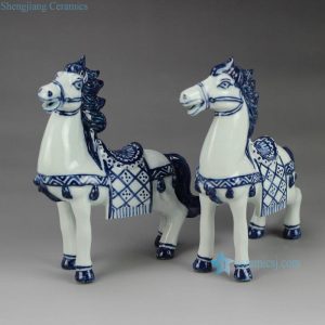 RZEW02   Hand painted blue and white ceramic horse sculpture