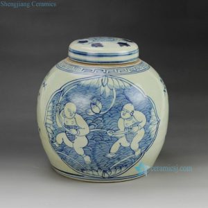 RZGC01-A   reproduction hand paint Chinese children pattern blue and white porcelain storage small jar