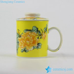 RYYY40-A        Yellow ground peony flower mark ceramic mug with lid