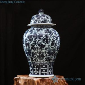 RZFQ11    Hand craft under glaze blue ceramic ginger jar