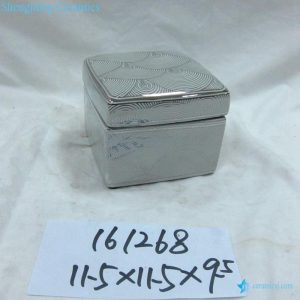 RZKA161268      Silver curvy line pattern ceramic box