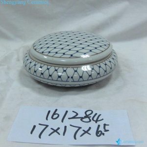 RZKA161284      Blue and white grid pattern flat short ceramic small container