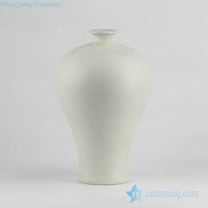 RYUJ19-F       Clay style white color pottery Meiping vase
