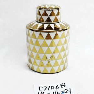 RZKA171068        Medium size household gold and white  triangulum porcelain jar