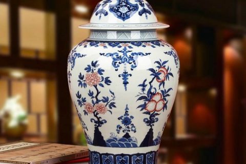 RZLG19-5     Famous porcelain city Jingdezhen local produced blue and white jar with red floral and peach pattern