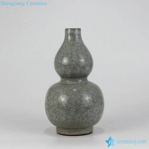 RZMQ01    Dark grey crackle glaze Ge kiln gourd shape porcelain vase